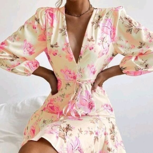 BOHO FLORAL A LINE FLARED DRESS - Picture 1 of 8